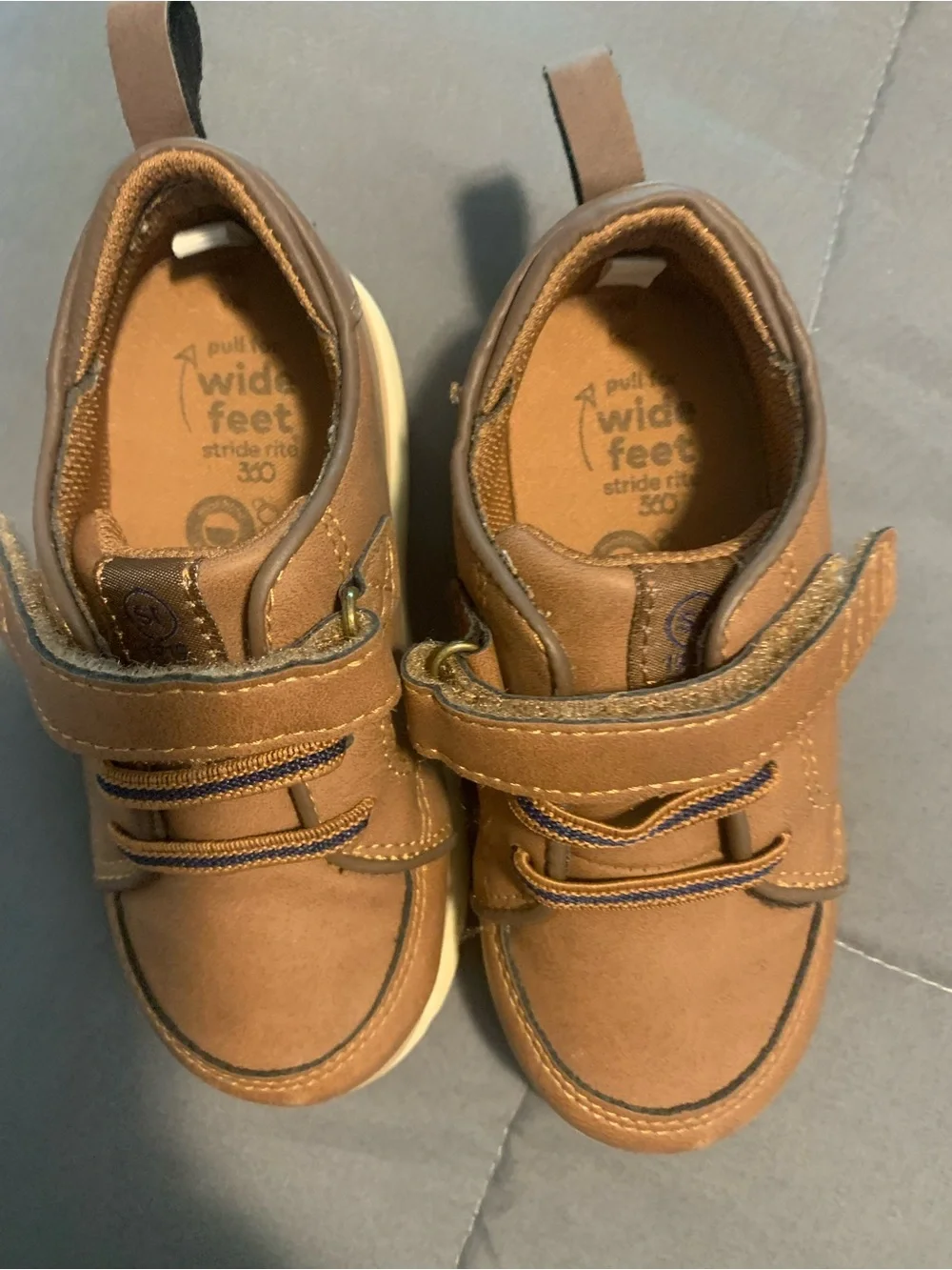 Stride Rite Kids Wide-Fit Brown Casual Sneakers